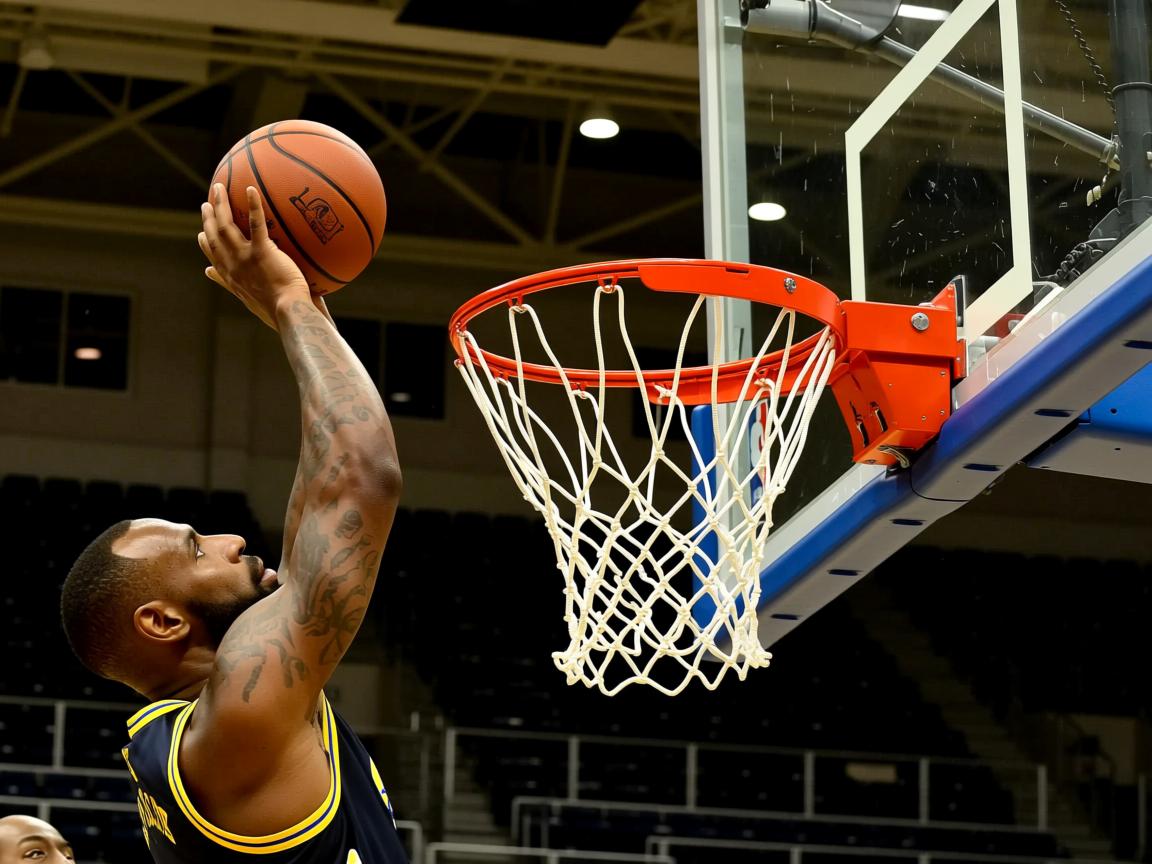 开云ky官网-CBA常规赛焦点大战引发收视热潮,cba常规赛对阵表 第2张